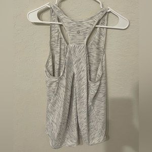 Lululemon tank top